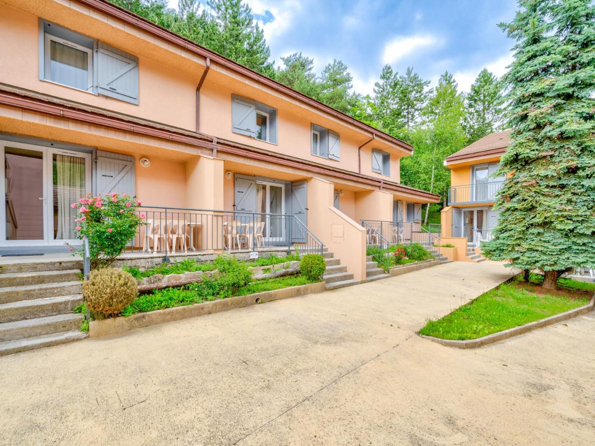 Vacanceole - Residence Les Gorges Rouges Гийом Экстерьер фото