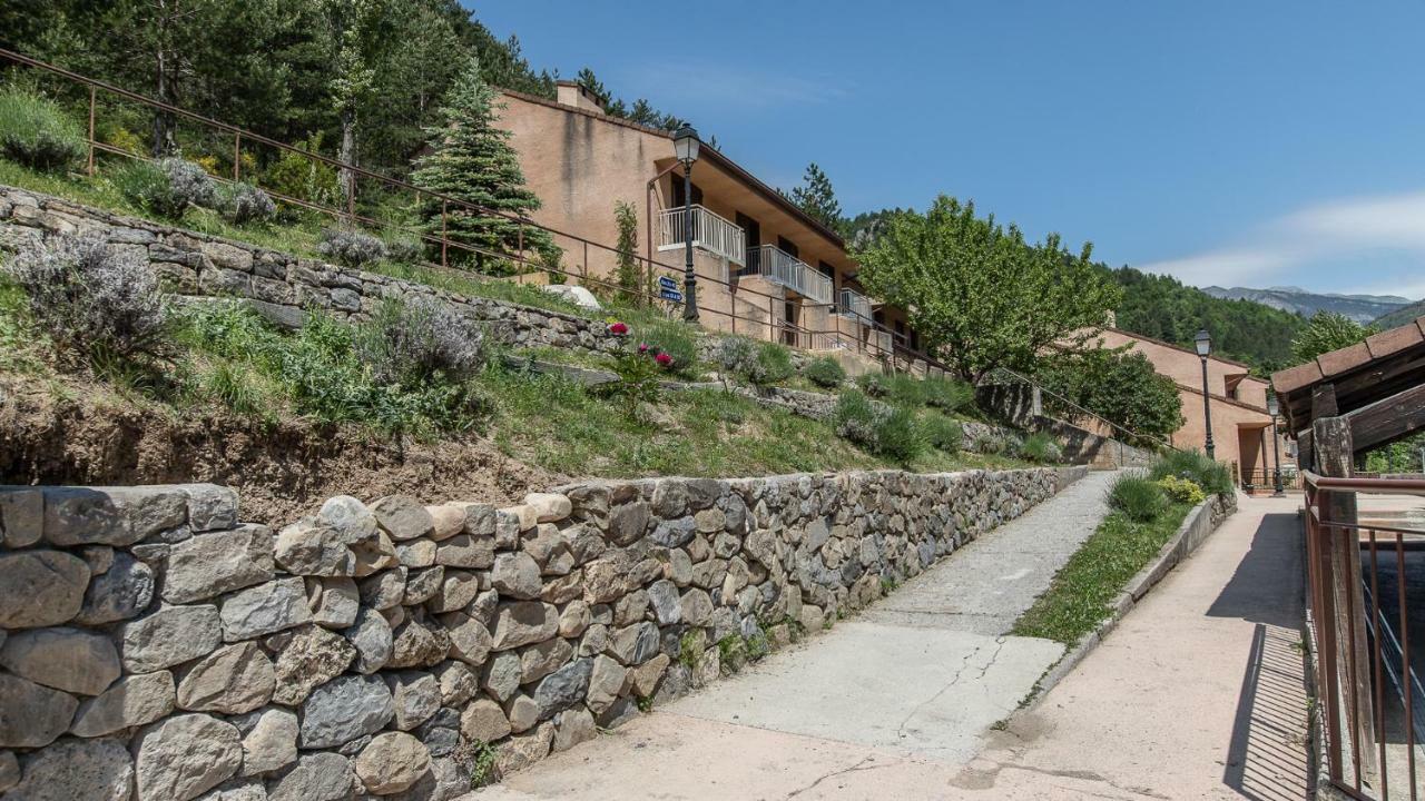 Vacanceole - Residence Les Gorges Rouges Гийом Экстерьер фото