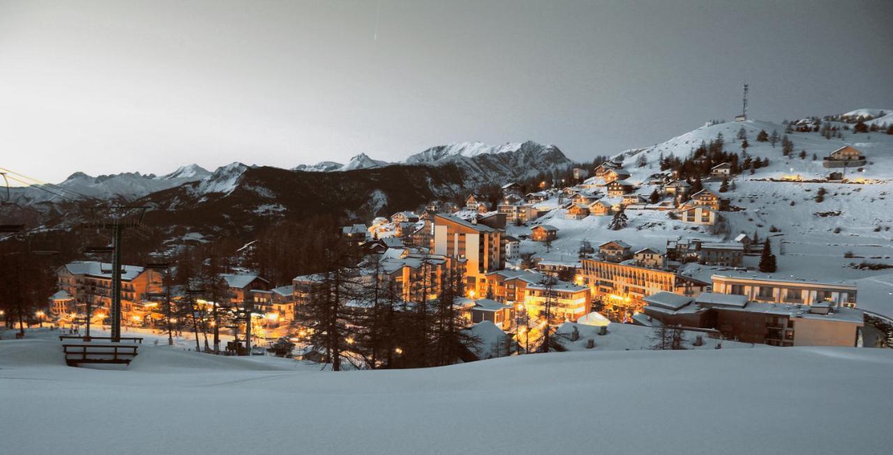 Vacanceole - Residence Les Gorges Rouges Гийом Экстерьер фото